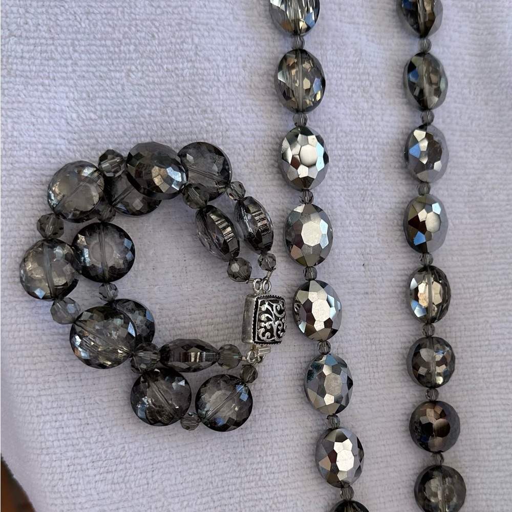 Gorgeous Smoky Grey Crystal Necklace & Bracelet